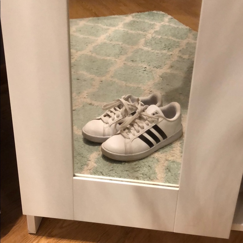 Gently Used Adidas Neos